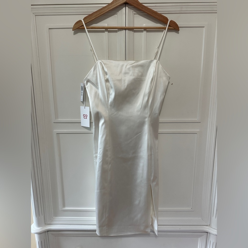 NWT Aritzia Sunday Best Ivory Satin Bodycon Mini Dress